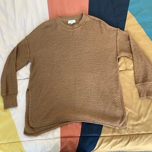 Women’s Aerie sweater Size M, but runs large, purchased at American Eagle